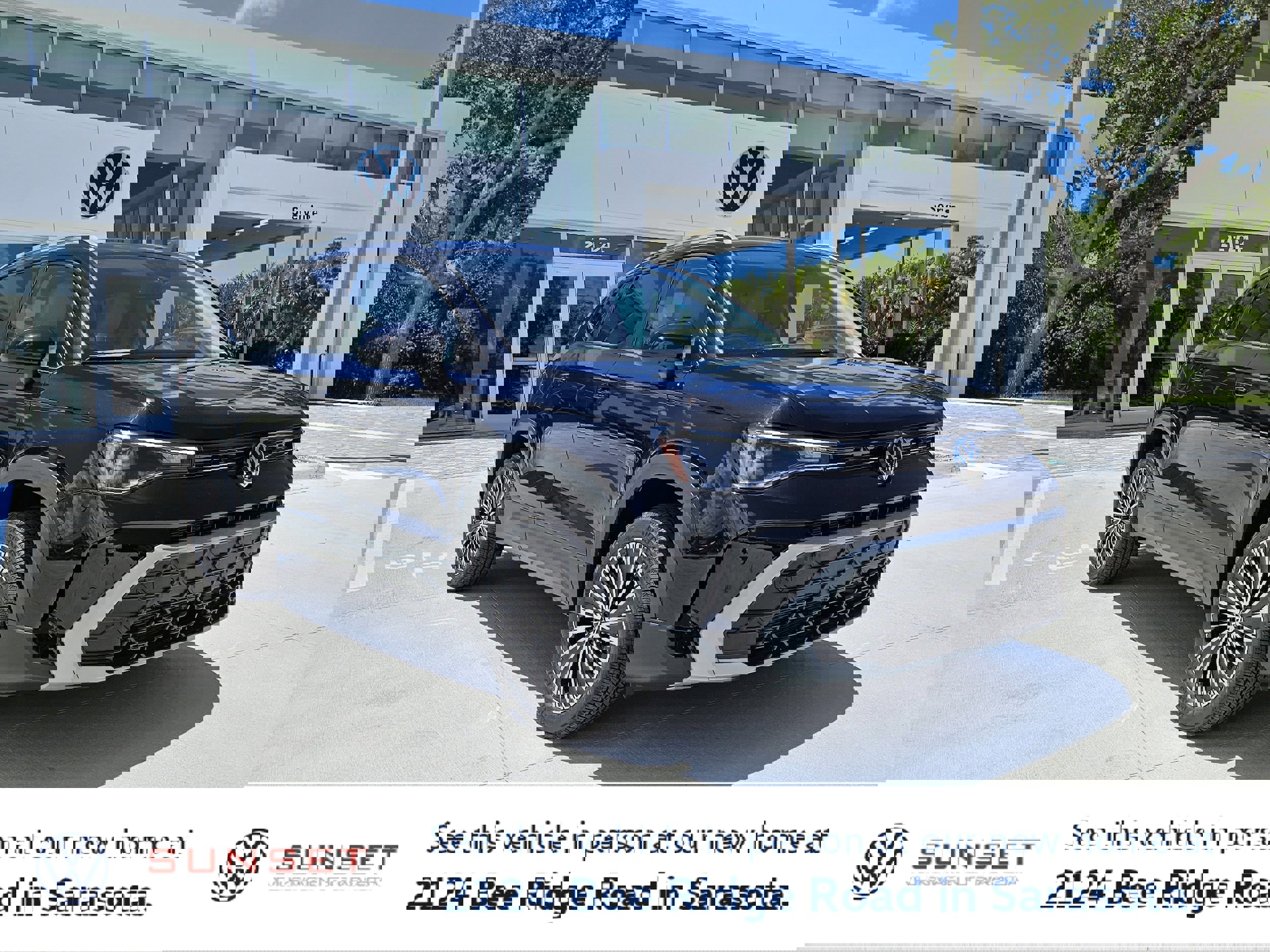 New 2025 Volkswagen Taos SE