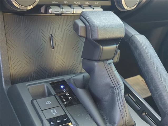 Certified 2025 Toyota 4Runner SR5 AWD/4WD image 20