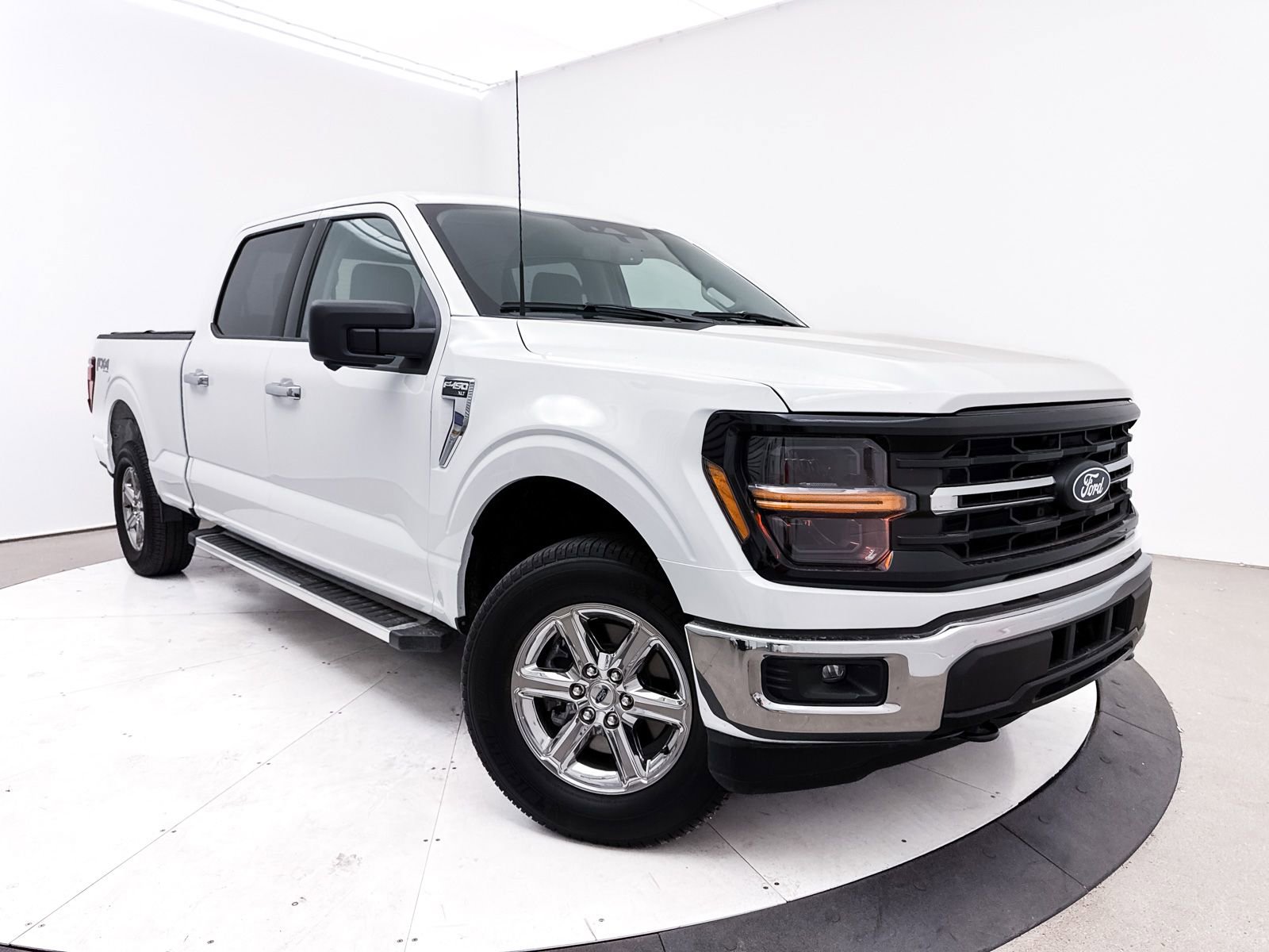 Used 2024 Ford F150 XLT w/ FX4 Off-Road Package image 37