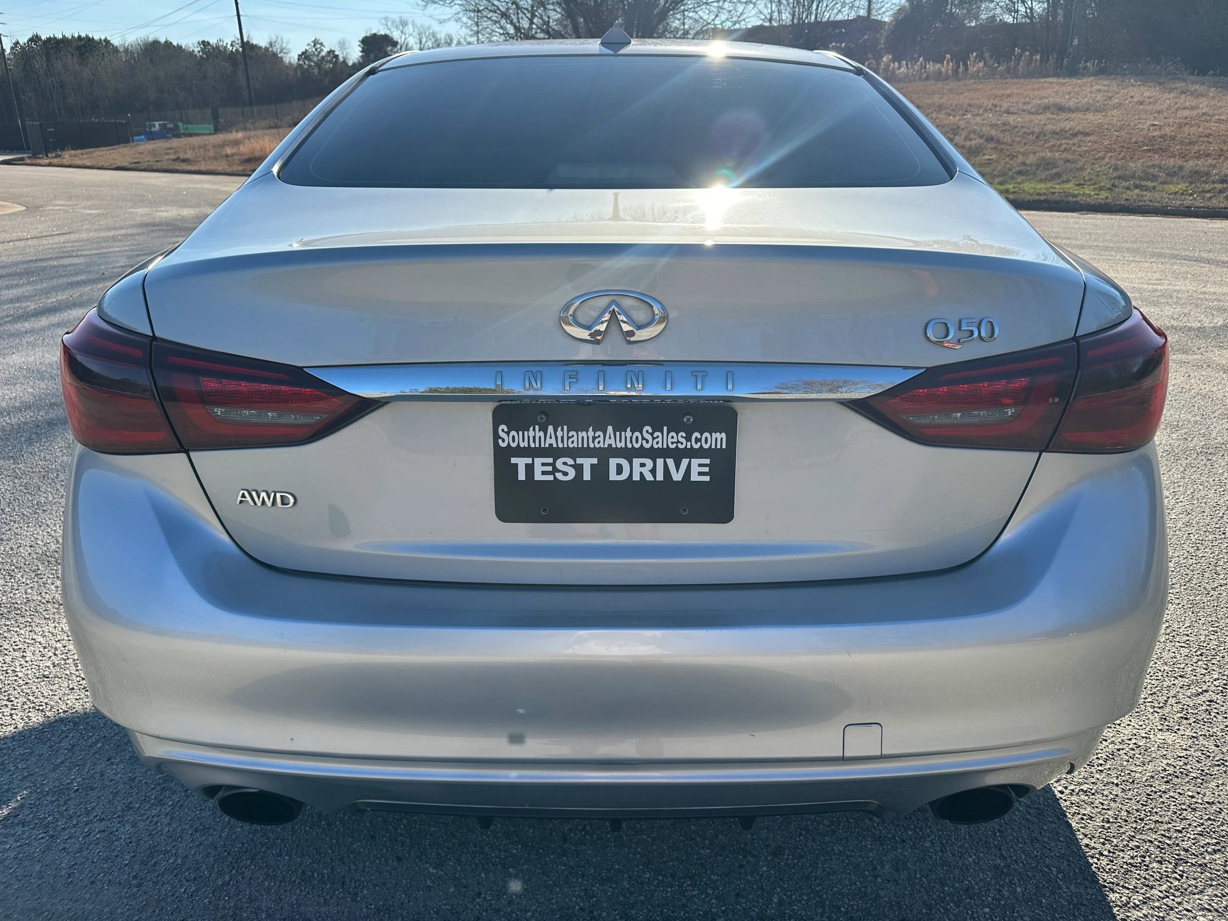 Used 2019 INFINITI Q50 Luxe w/ Essential Package (3.0T Luxe) image 4