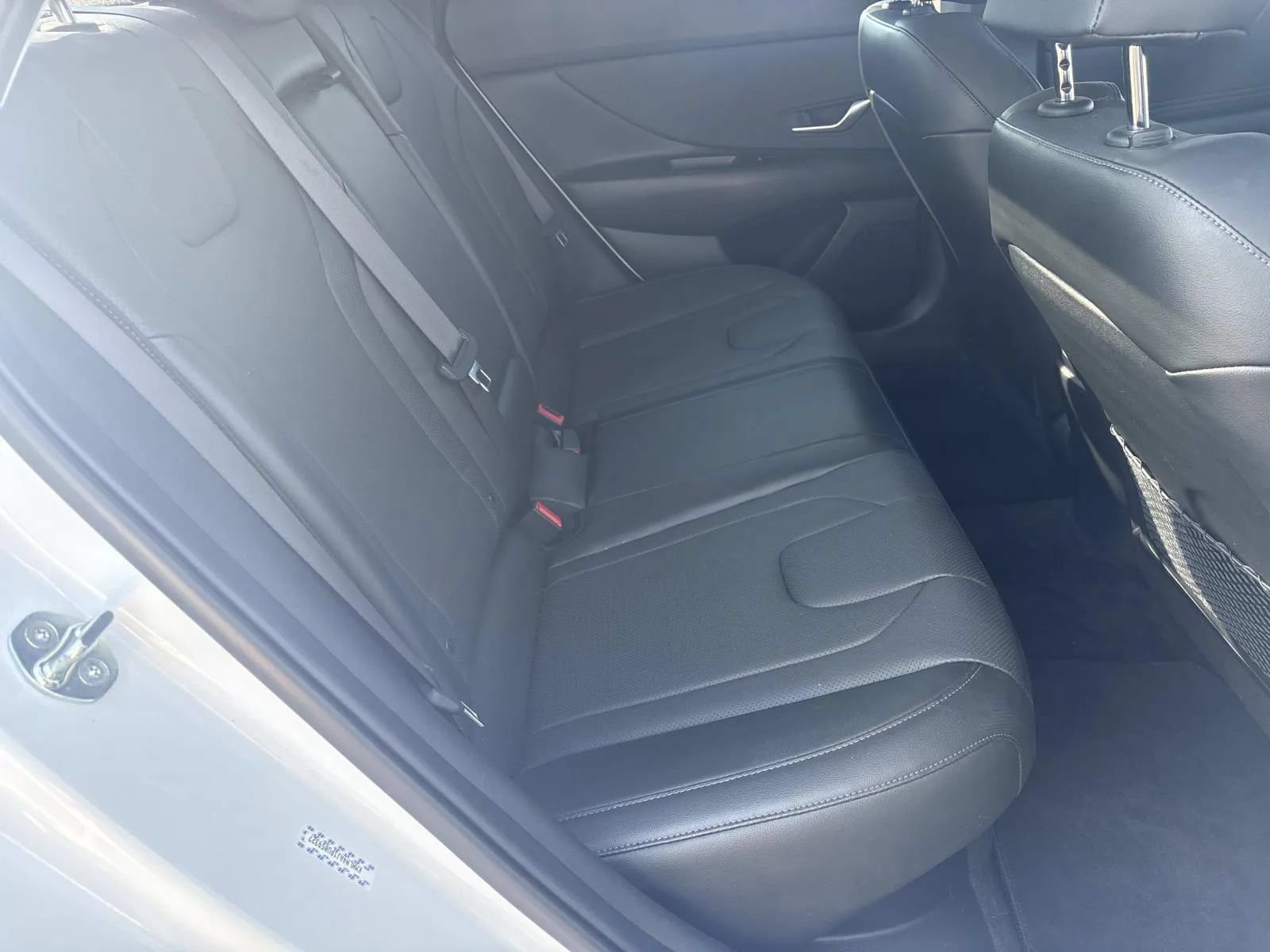 Used 2023 Hyundai Elantra Limited w/ Preferred Accessory Package FWD image 22