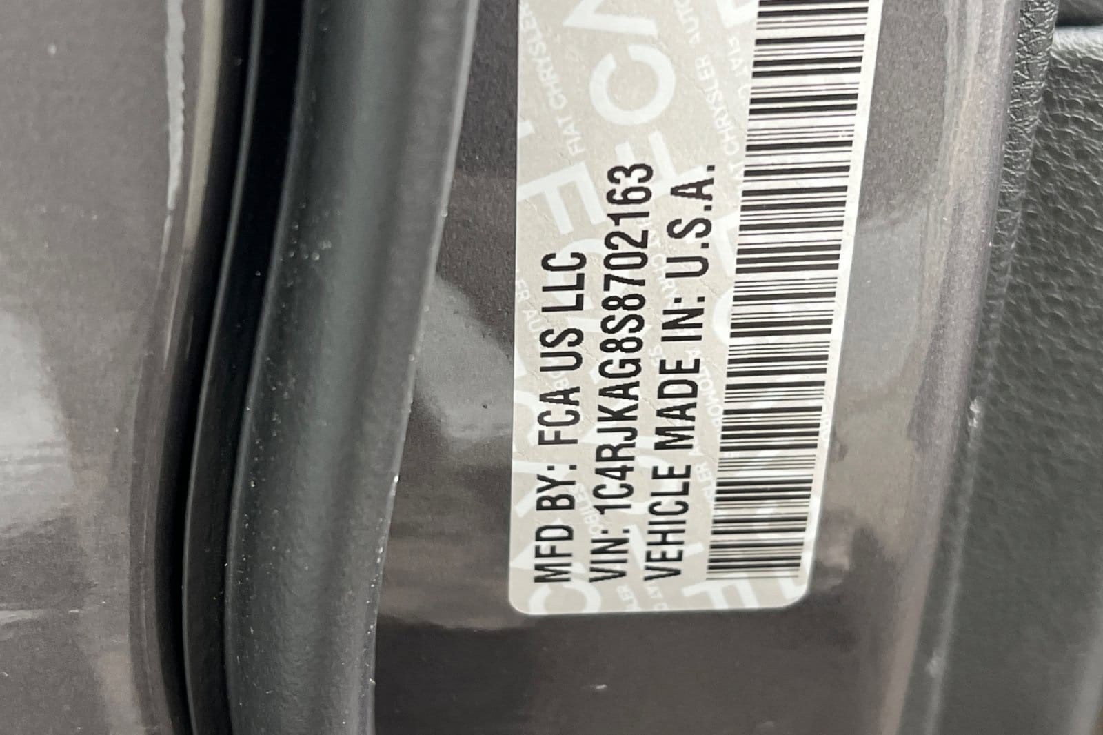 New 2025 Jeep Grand Cherokee L Altitude image 25