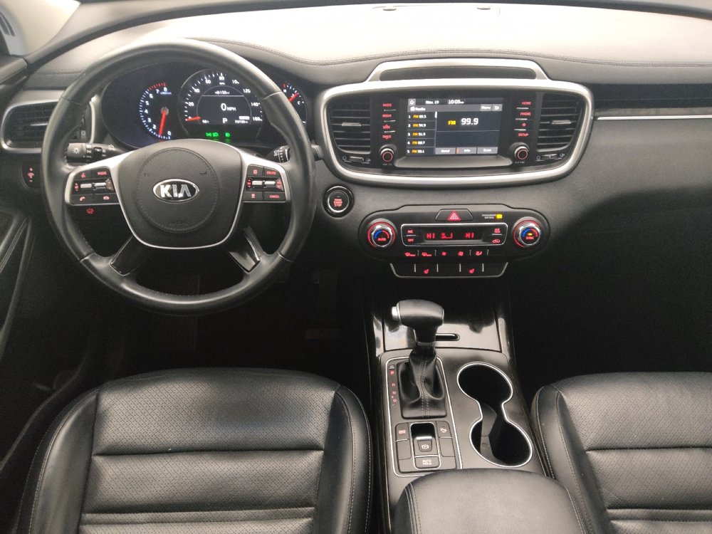 Used 2020 Kia Sorento EX image 22