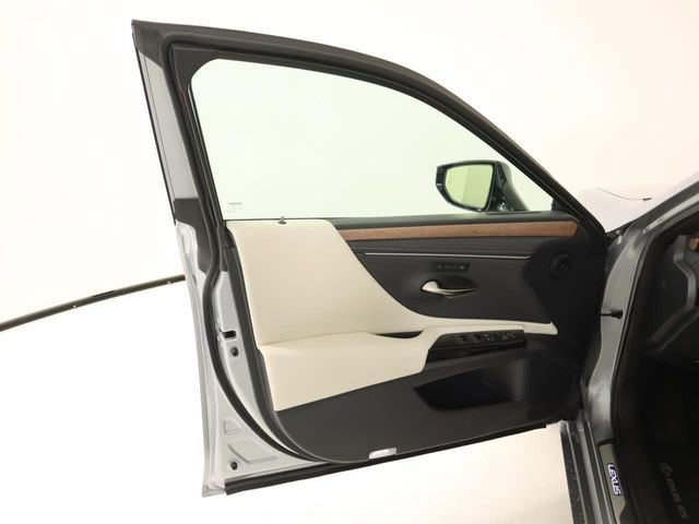 New 2025 Lexus ES 350 w/ Premium Package image 10