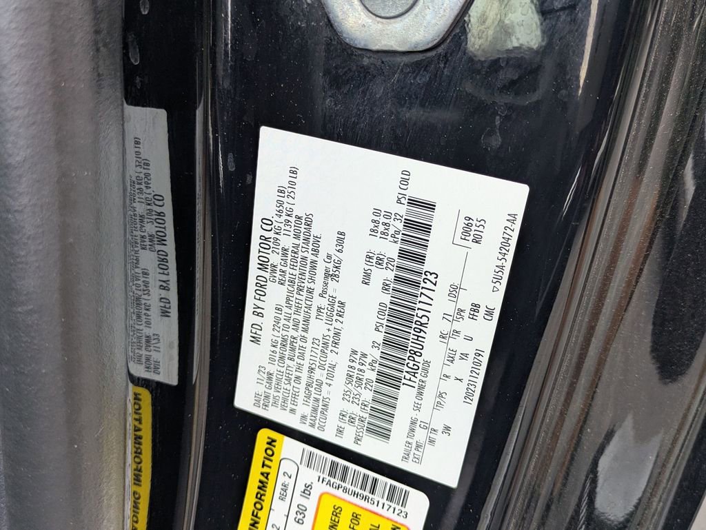 Used 2024 Ford Mustang Premium RWD image 33