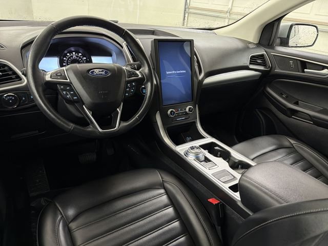 Used 2022 Ford Edge SEL image 17