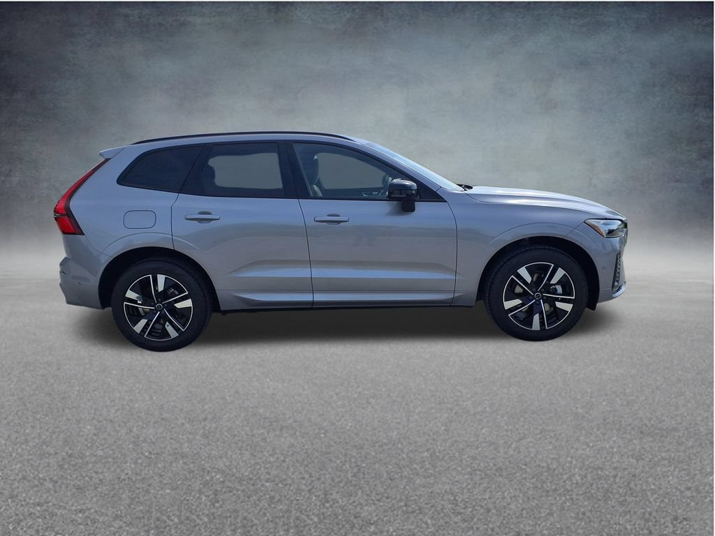 New 2026 Volvo XC60 B5 Plus w/ Protection Package Premier AWD/4WD image 8