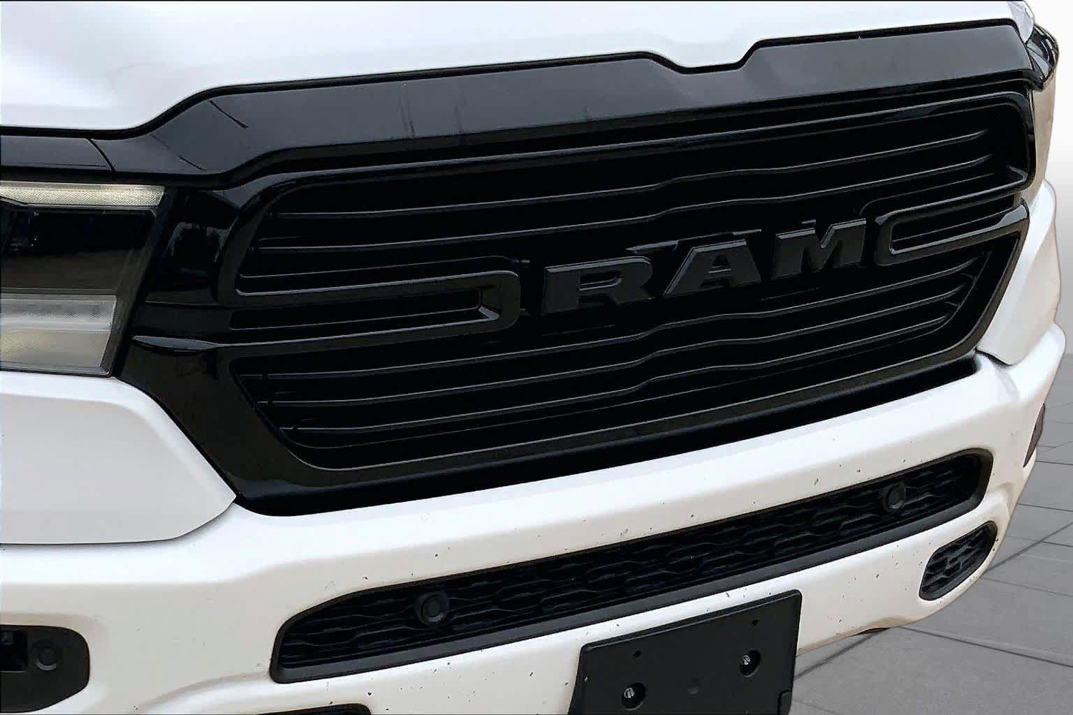 Used 2022 RAM 1500 Laramie AWD/4WD image 29