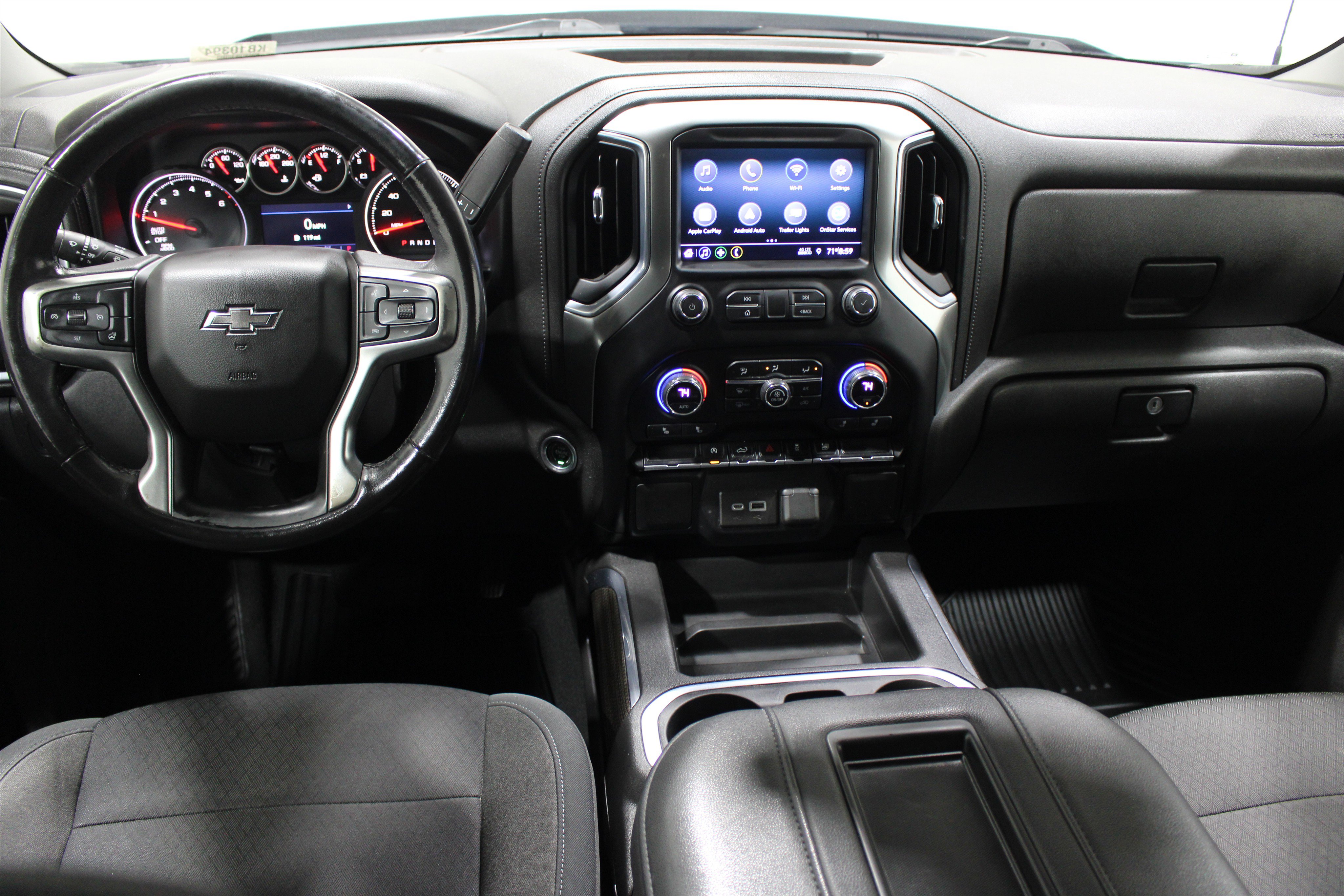 Used 2021 Chevrolet Silverado 1500 RST image 2