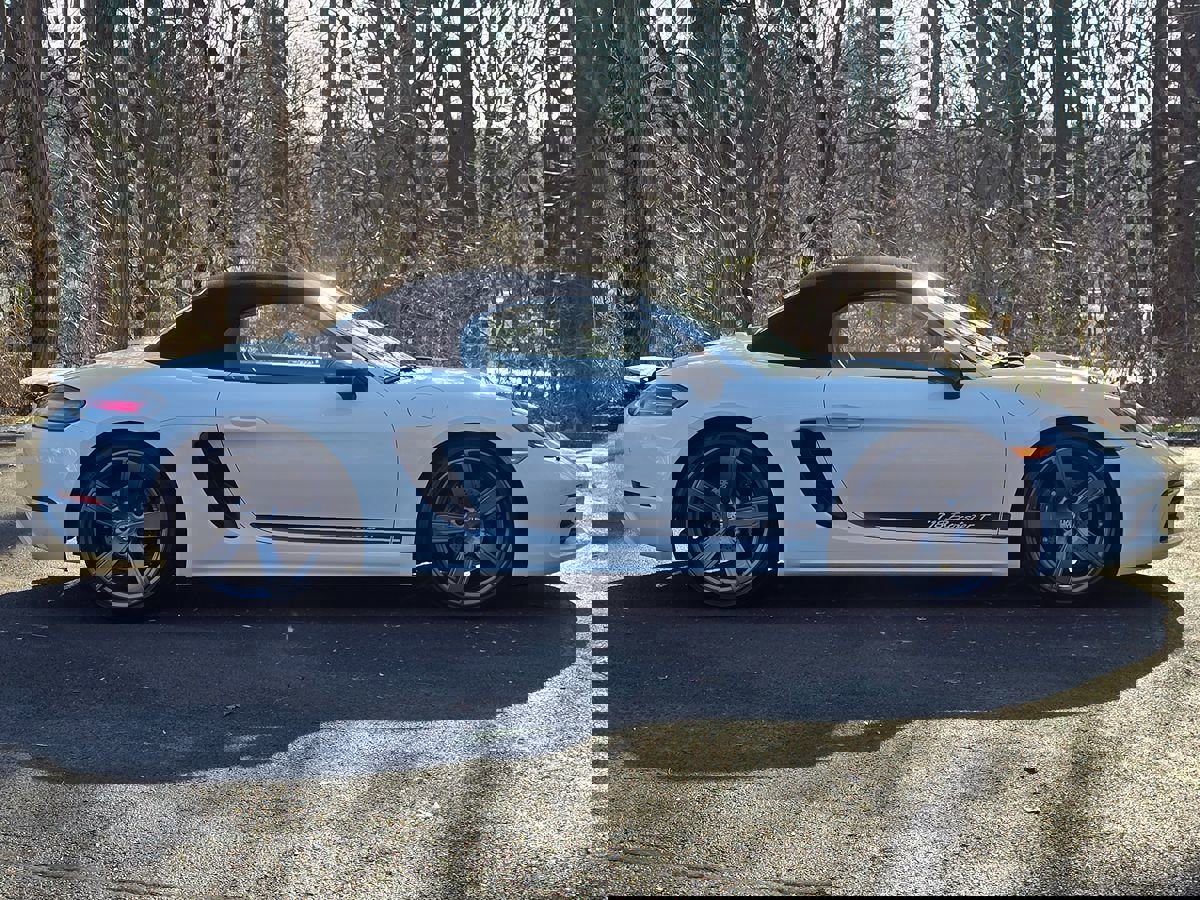 Used 2023 Porsche 718 Boxster image 13