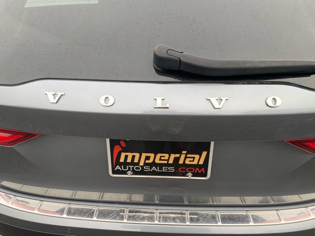 Used 2018 Volvo V90 T6 Cross Country w/ Convenience Package image 9