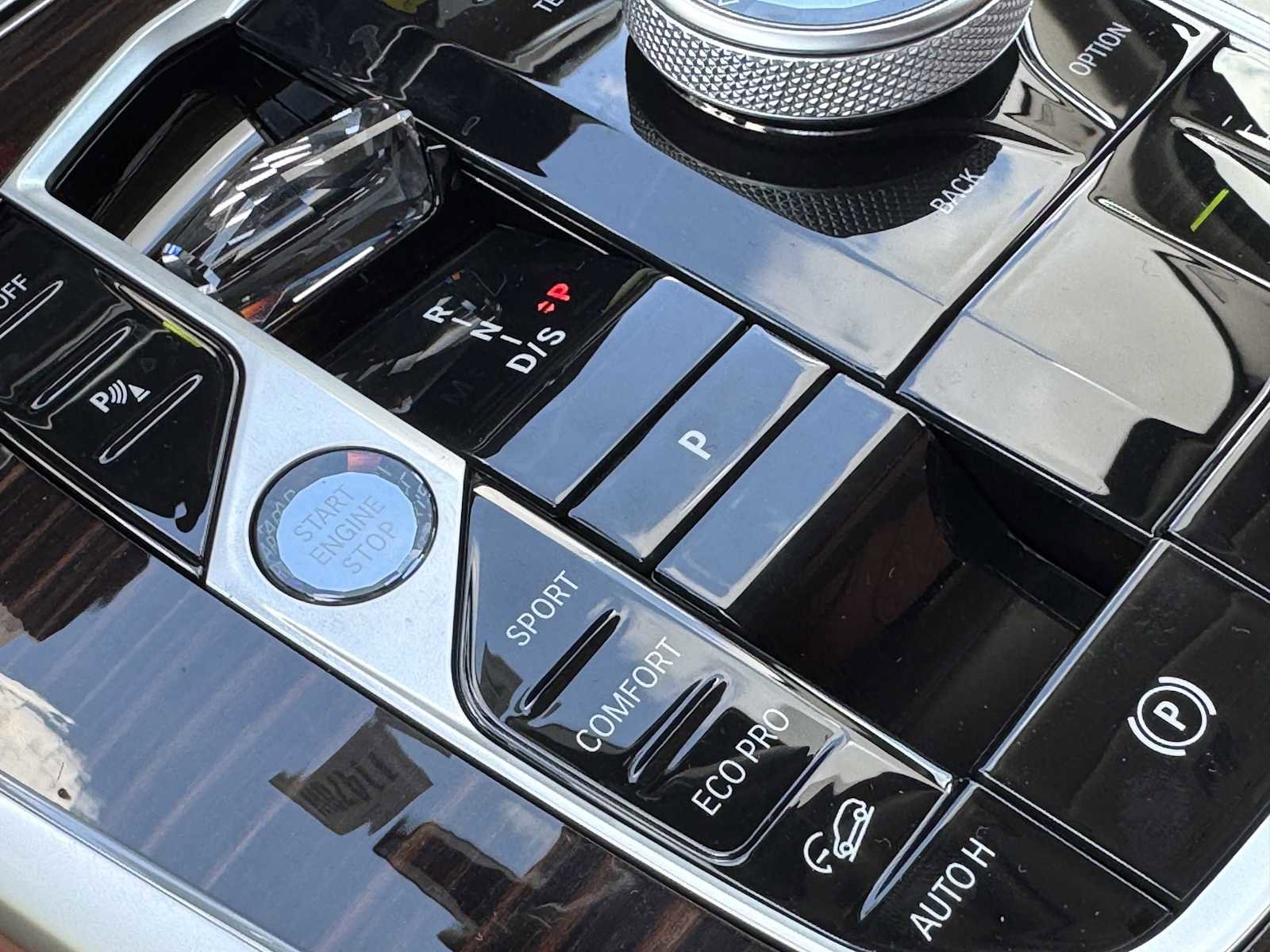 New 2026 BMW X7 xDrive40i image 25