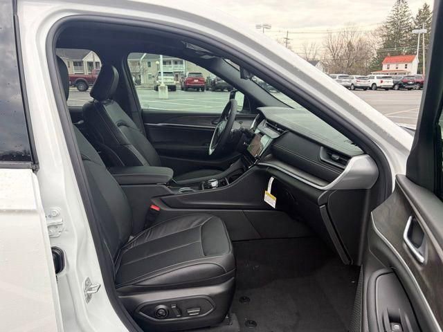 New 2026 Jeep Grand Cherokee Limited image 27