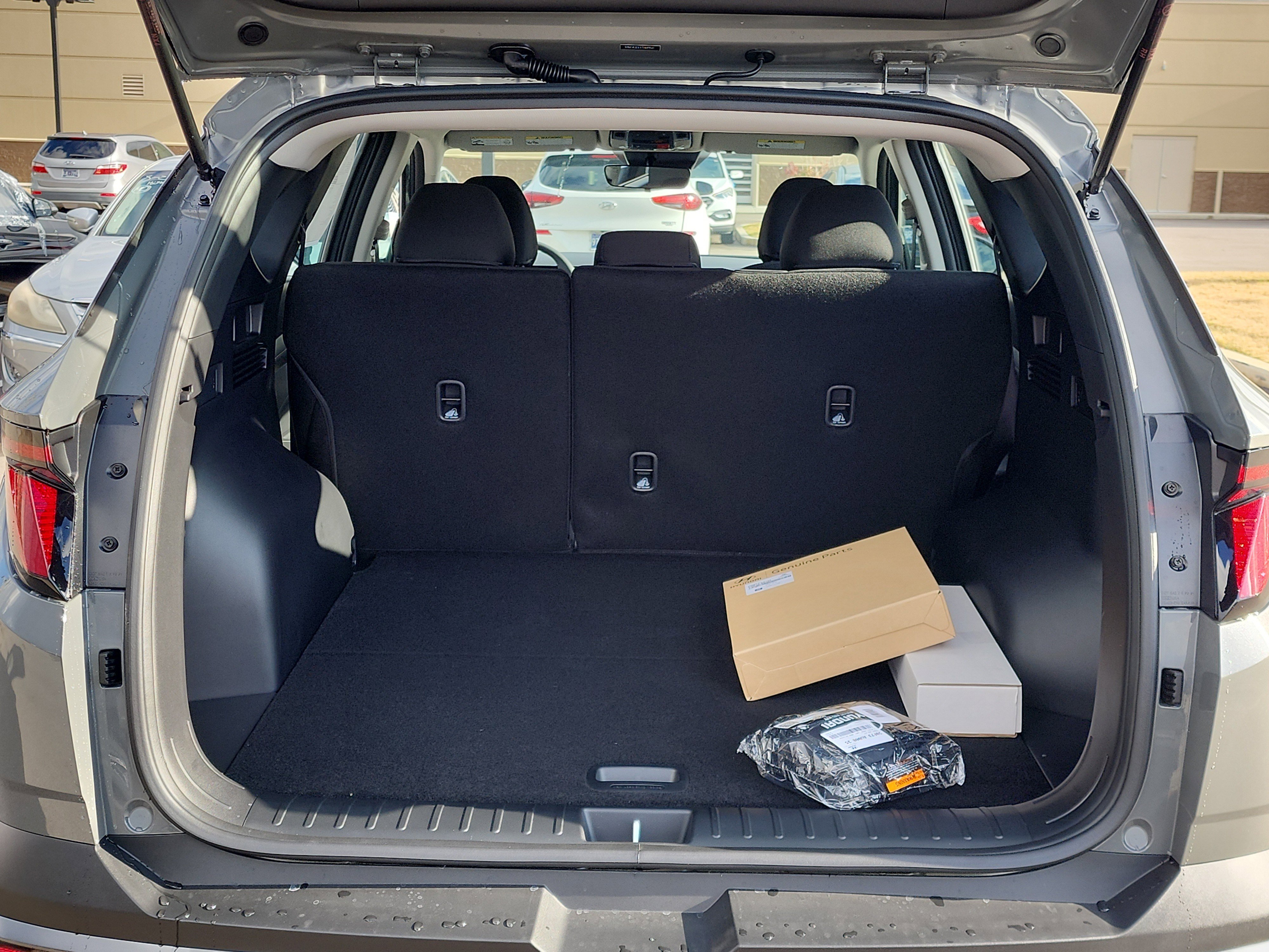 New 2026 Hyundai Tucson SE image 4