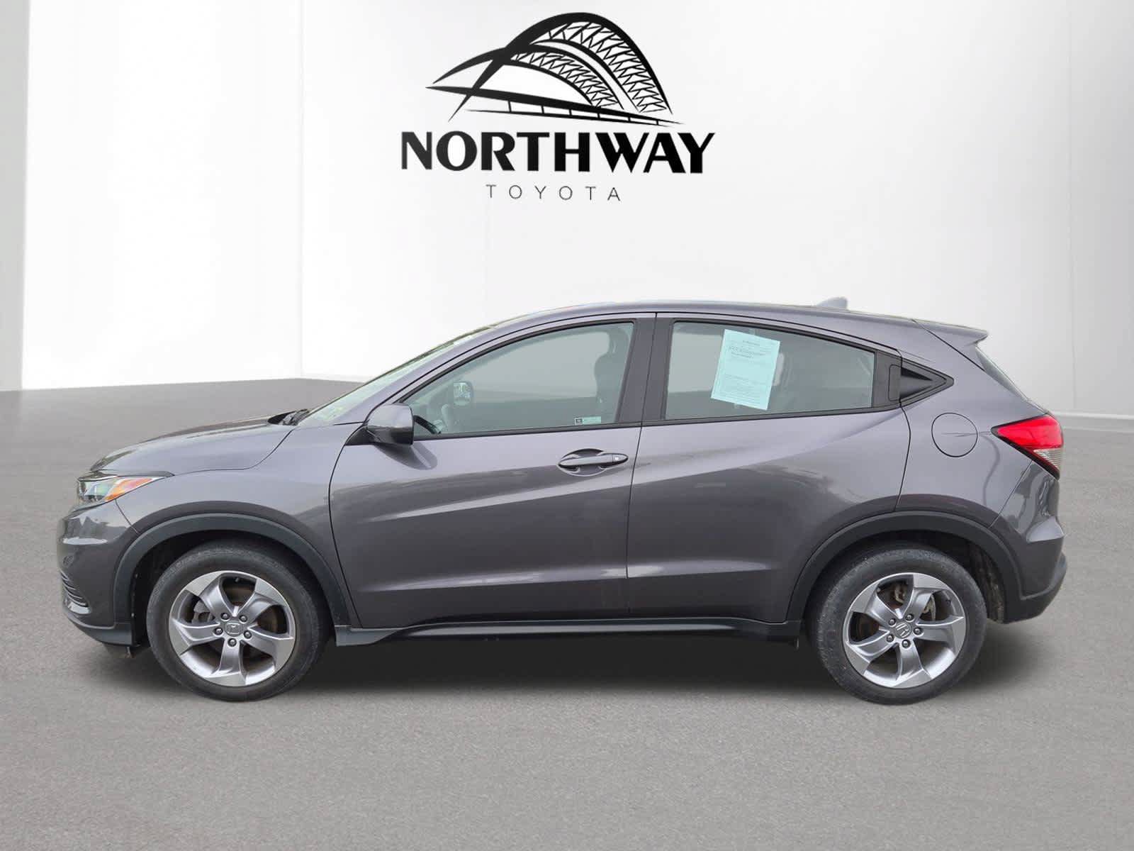 Used 2021 Honda HR-V LX image 6