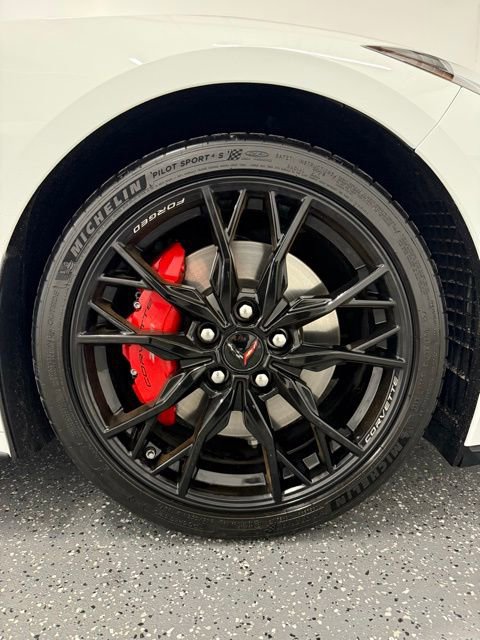Used 2023 Chevrolet Corvette Stingray w/ Z51 Performance Package image 69