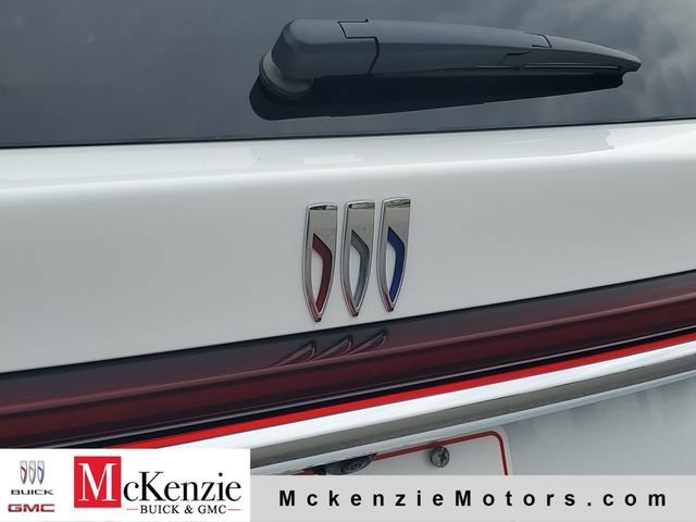 New 2027 Buick Enclave Preferred w/ Power Package FWD image 31