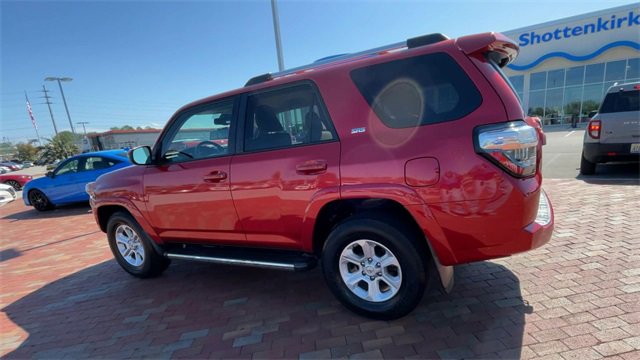 Used 2020 Toyota 4Runner SR5 image 7