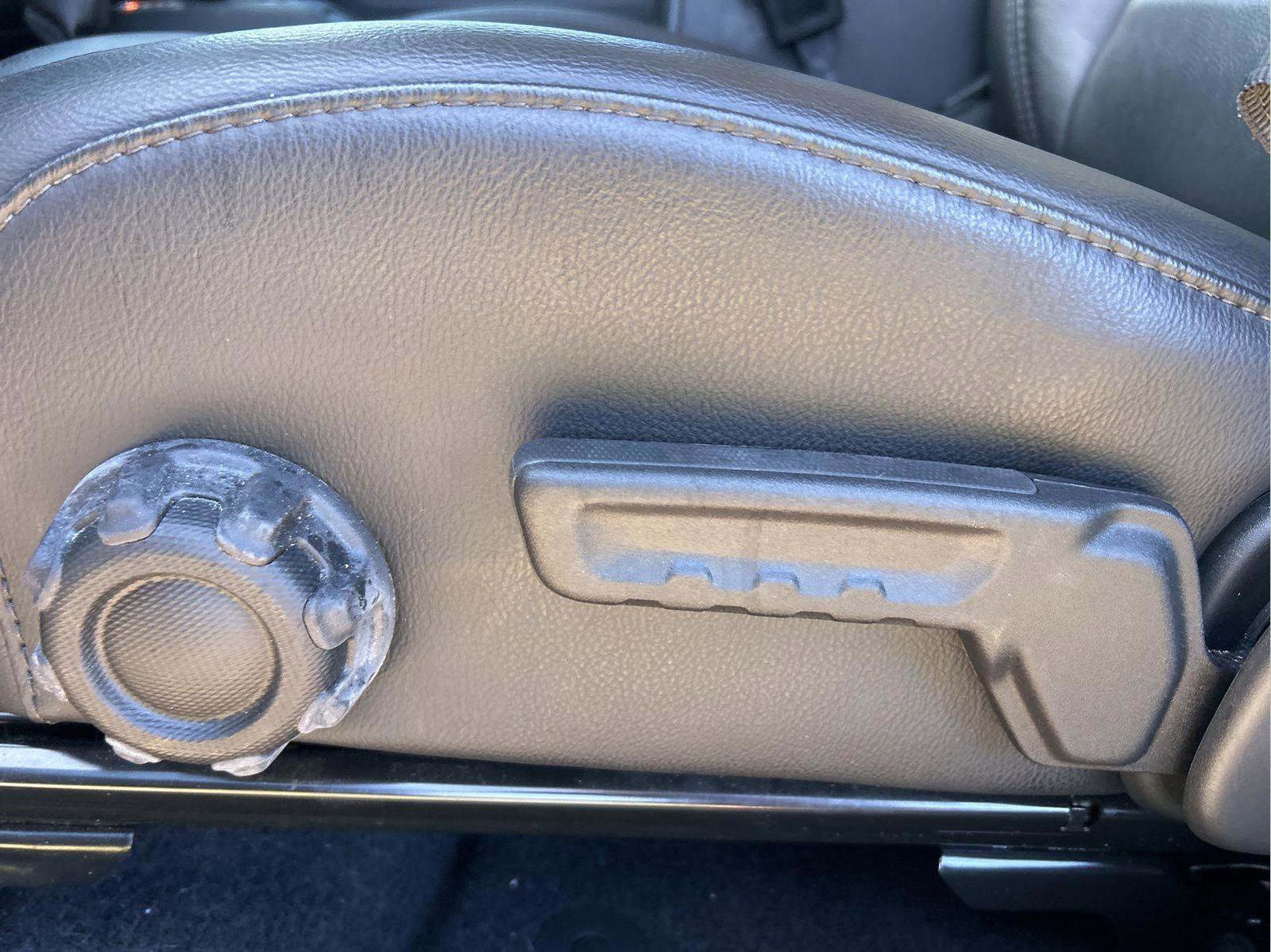 Certified 2021 Jeep Wrangler Unlimited Sahara AWD/4WD image 27