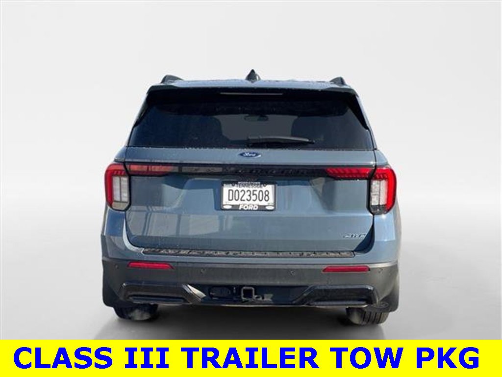 Certified 2025 Ford Explorer ST-Line image 5