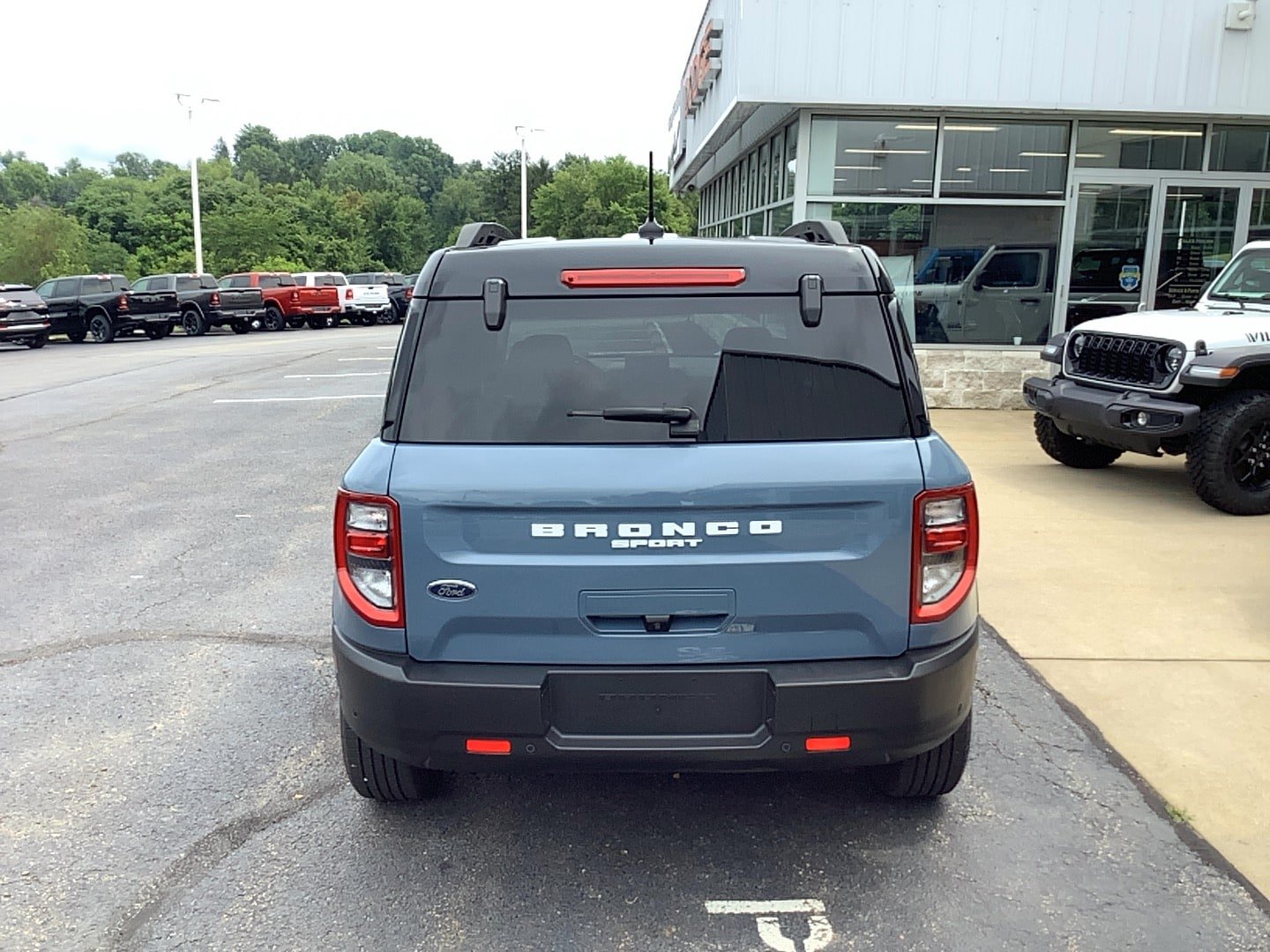 Used 2024 Ford Bronco Sport Outer Banks w/ Tech Package AWD/4WD image 4