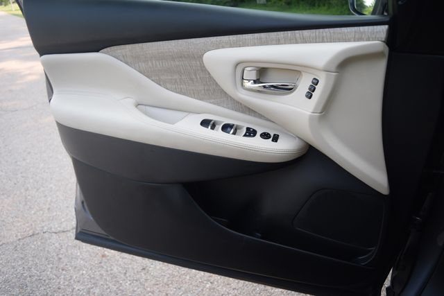 Used 2024 Nissan Murano SL AWD/4WD image 19