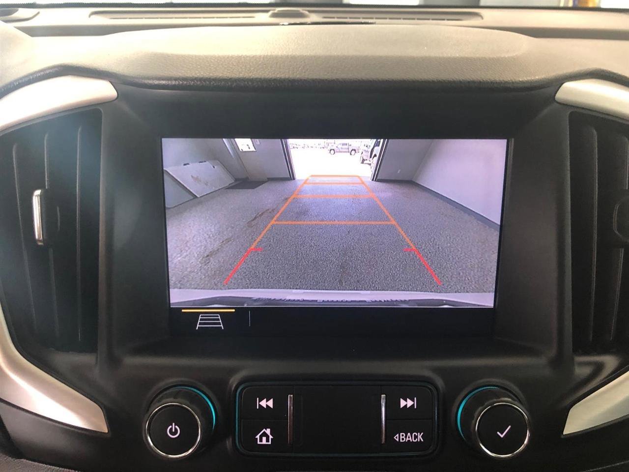 Used 2020 GMC Terrain SLT w/ Preferred Package AWD/4WD image 15