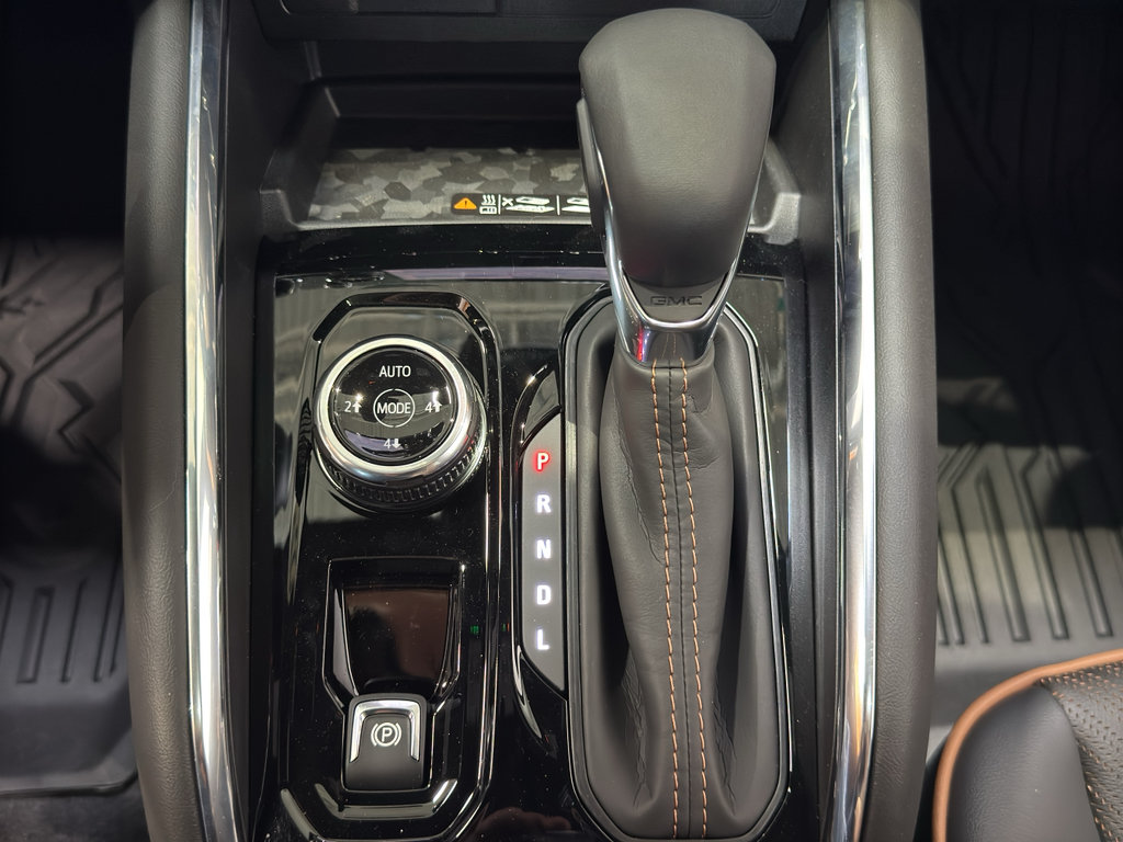 New 2026 GMC Canyon AT4 w/ Technology Plus Package AWD/4WD image 33