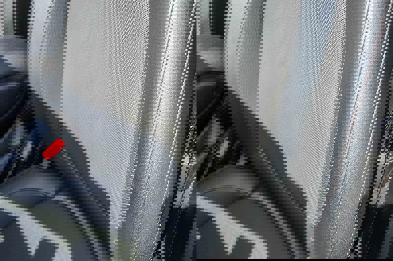 Used 2021 MINI Cooper Cooper image 29