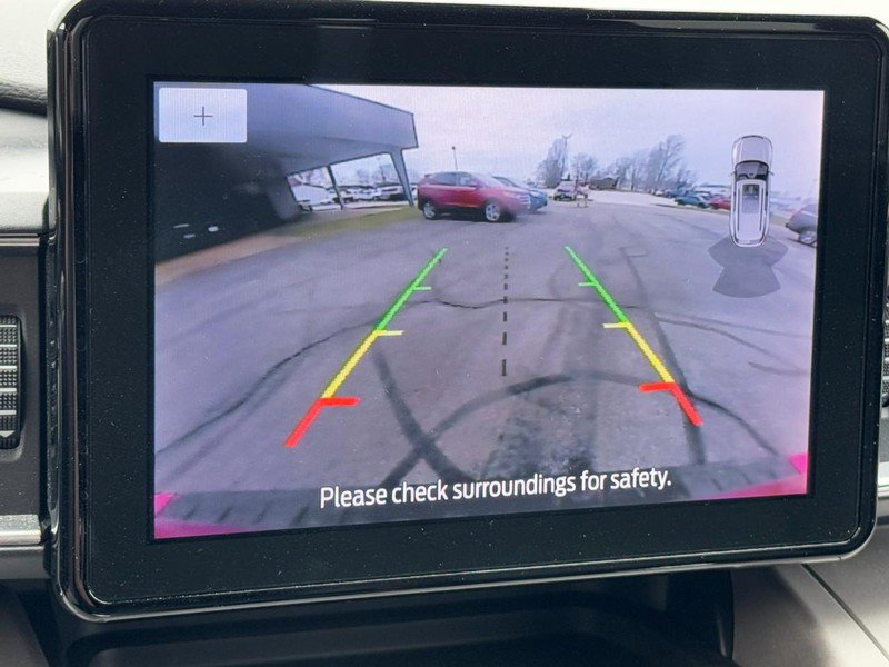 Used 2023 Ford Explorer XLT w/ Equipment Group 202A image 21