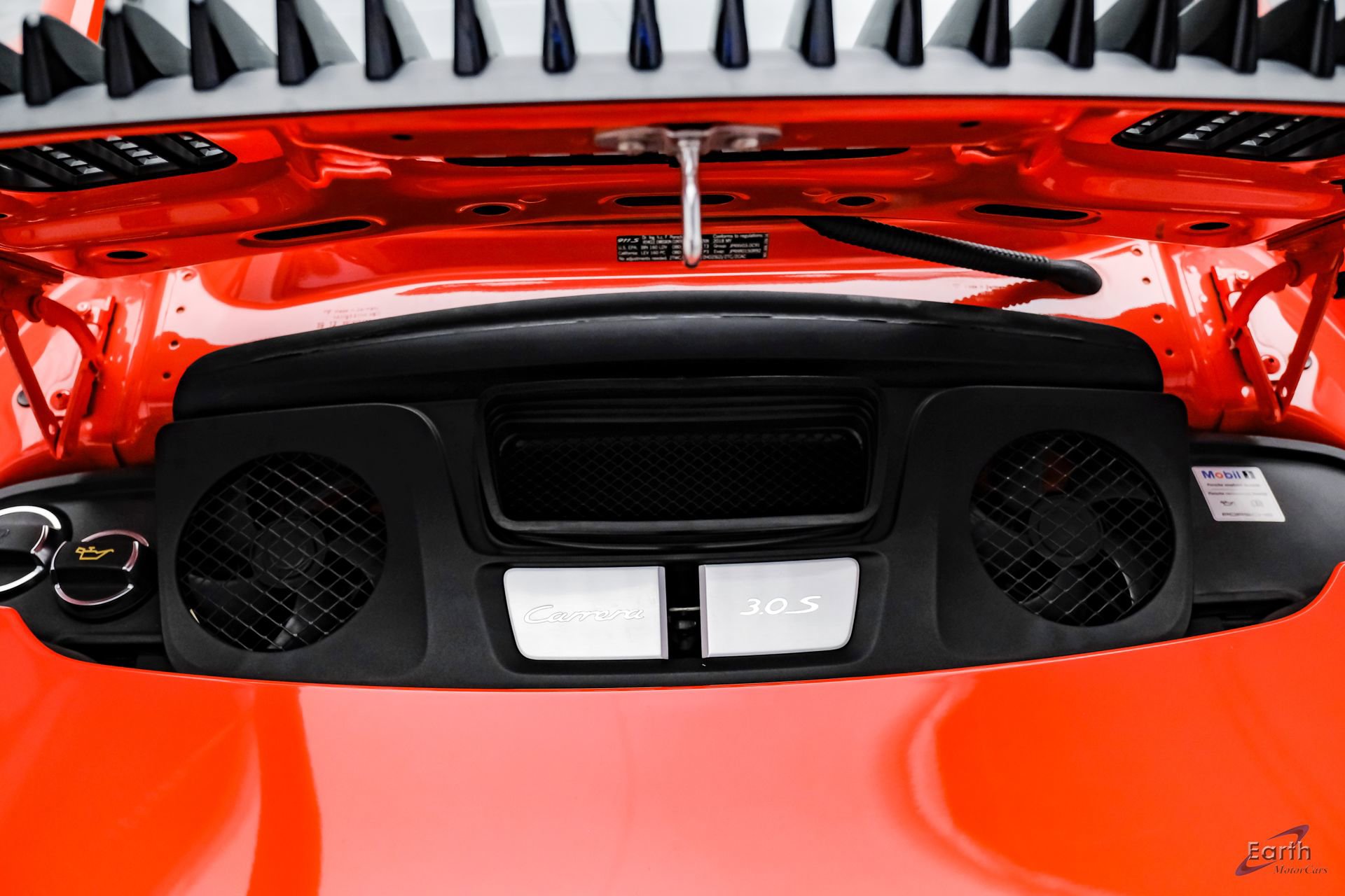 Used 2018 Porsche 911 Carrera 4S image 96