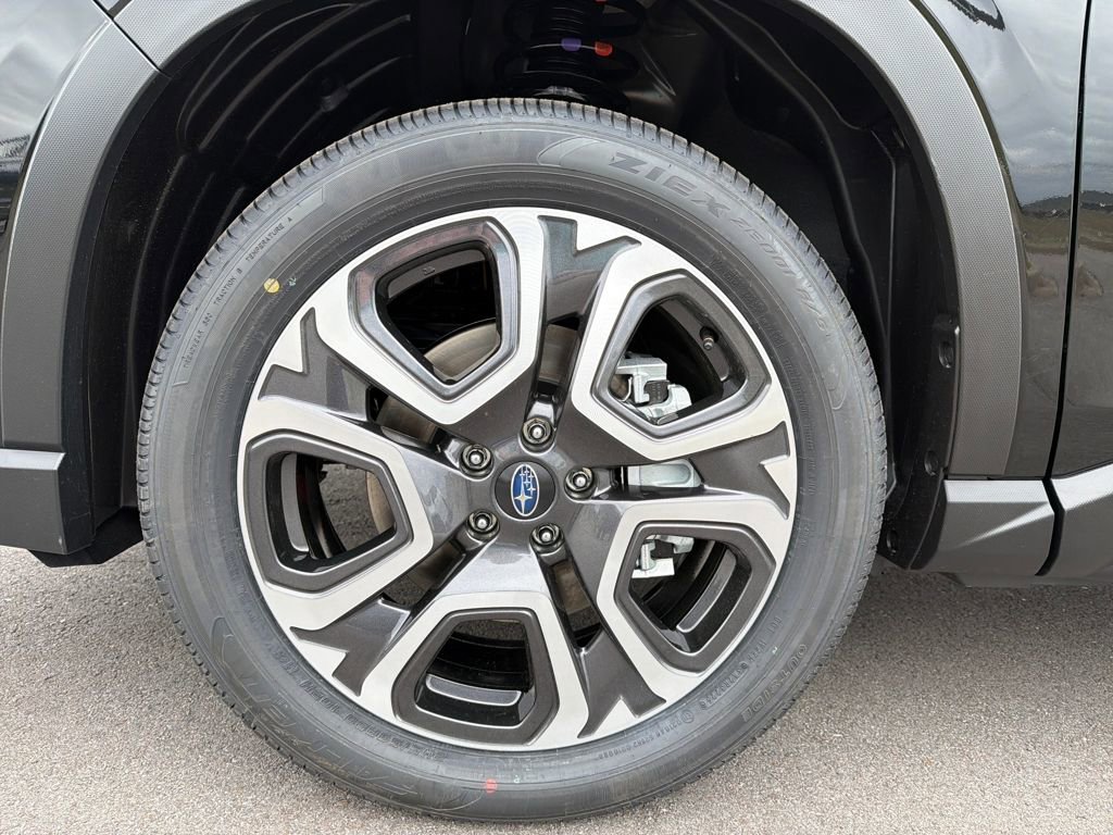 New 2026 Subaru Ascent Limited image 3