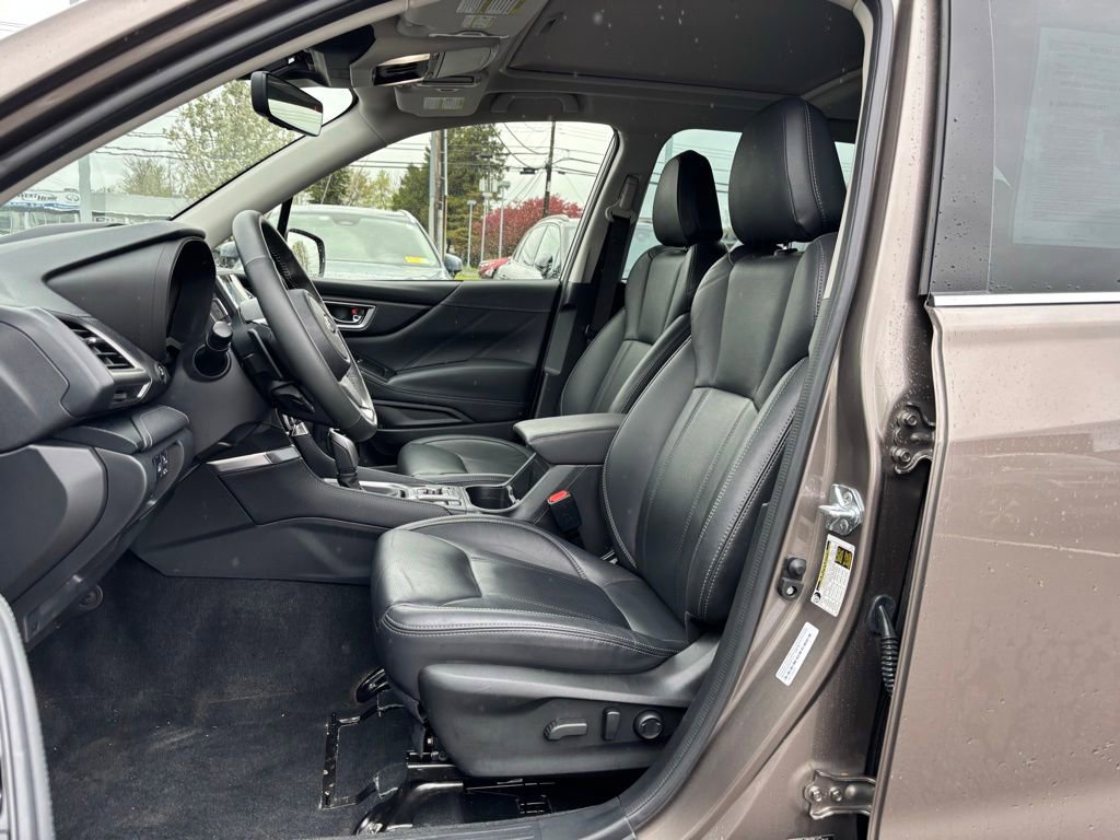 Used 2023 Subaru Forester Touring AWD/4WD image 18