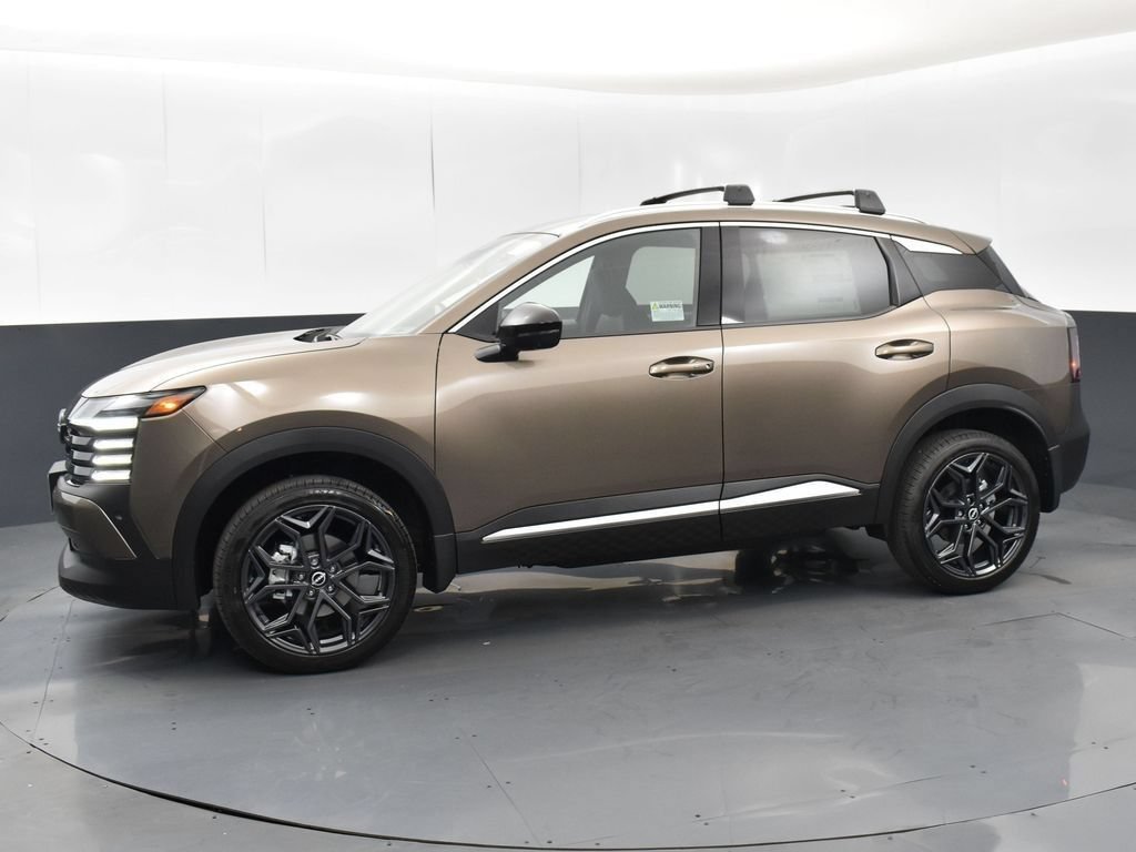 New 2026 Nissan Kicks SR w/ Illumination Package FWD image 4