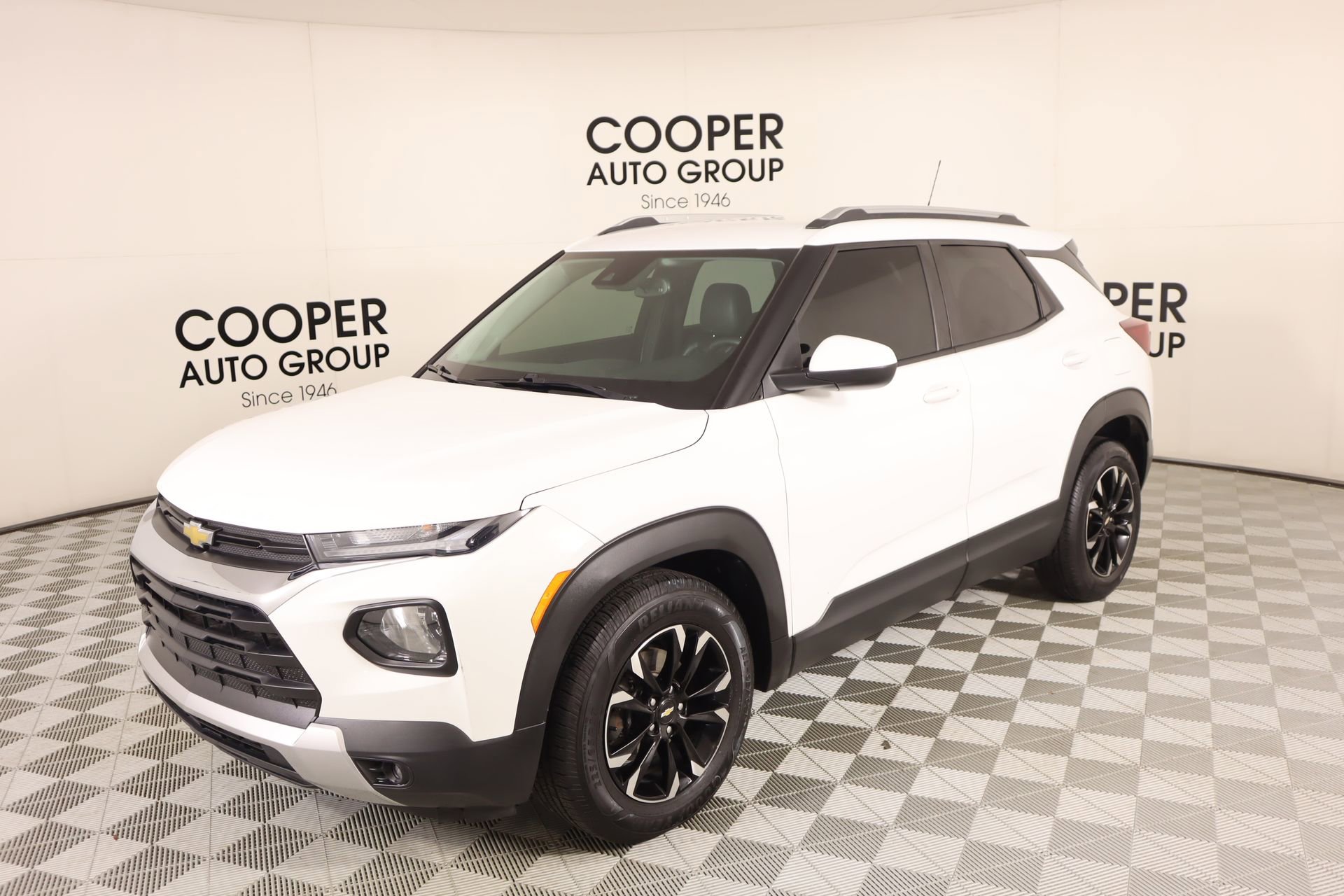 Used 2022 Chevrolet TrailBlazer LT w/ Premium Seating Package image 10