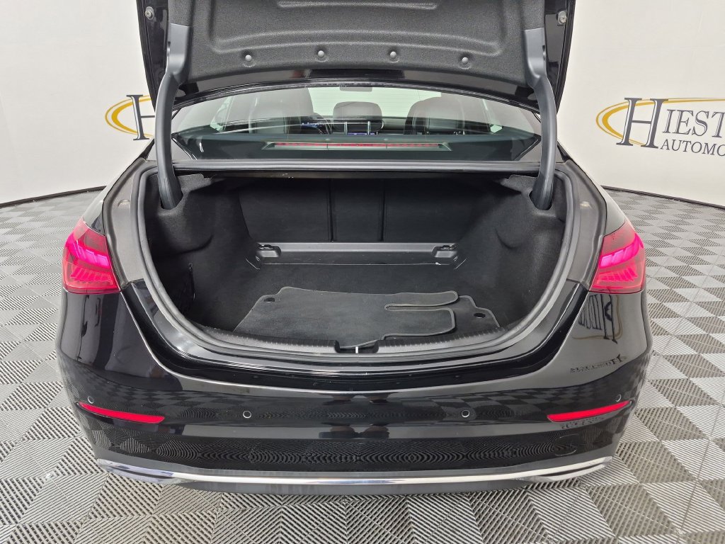 Used 2024 Mercedes-Benz C 300 Sedan image 33