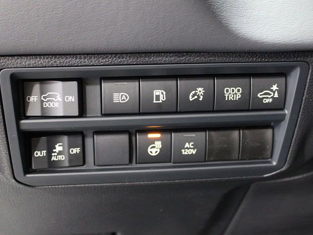 New 2026 Toyota Sequoia Platinum image 7