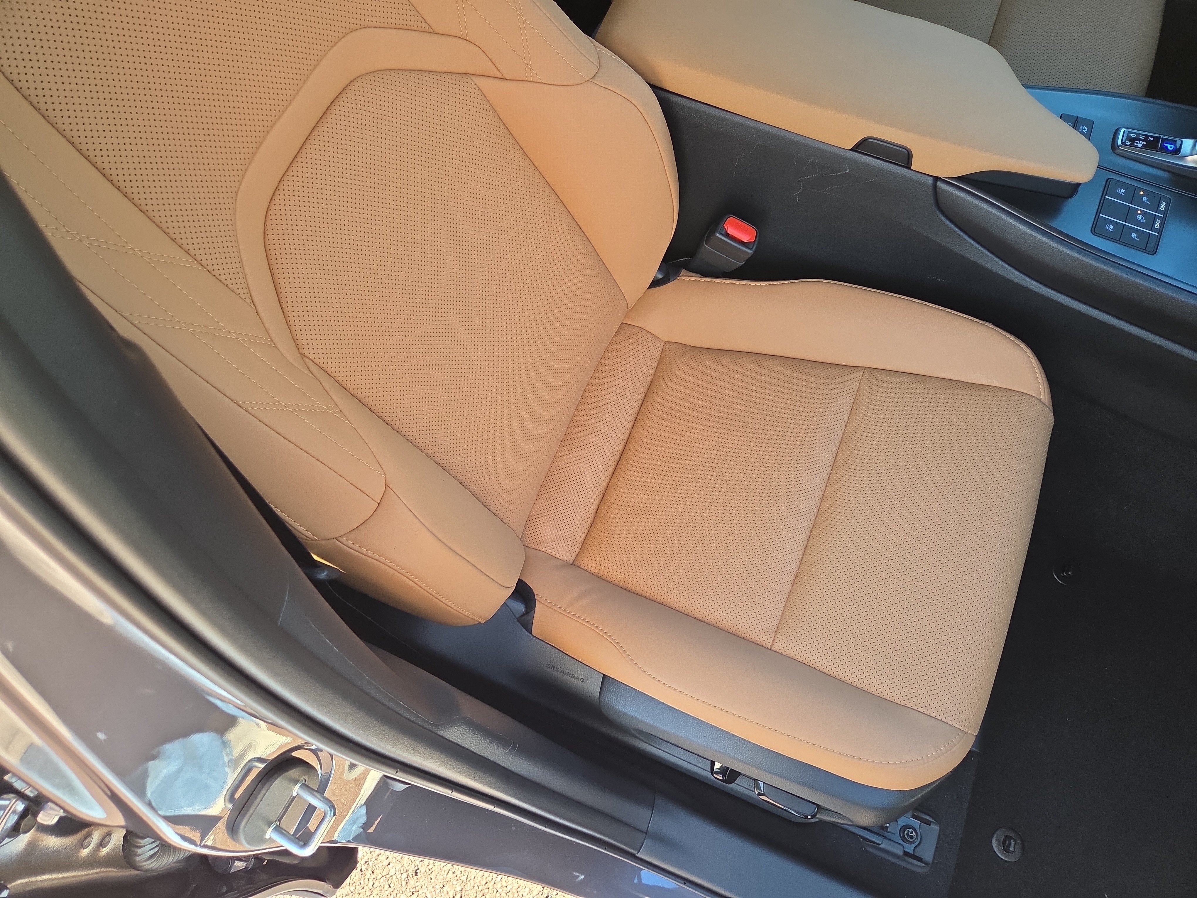 Certified 2025 Lexus UX 300h AWD w/ Cold Area Package image 16