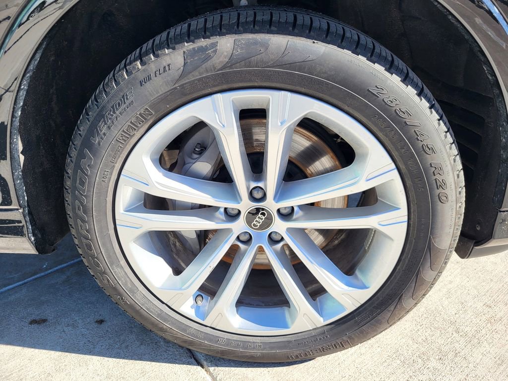 Used 2025 Audi Q7 3.0T Premium w/ Convenience Package image 15