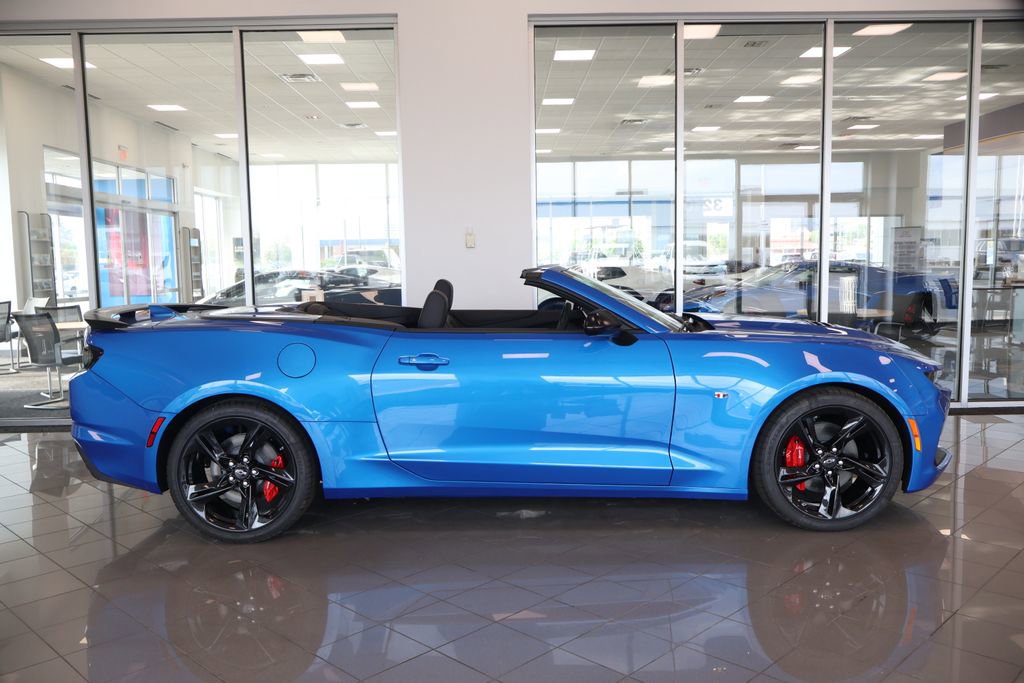 Used 2024 Chevrolet Camaro SS RWD image 8