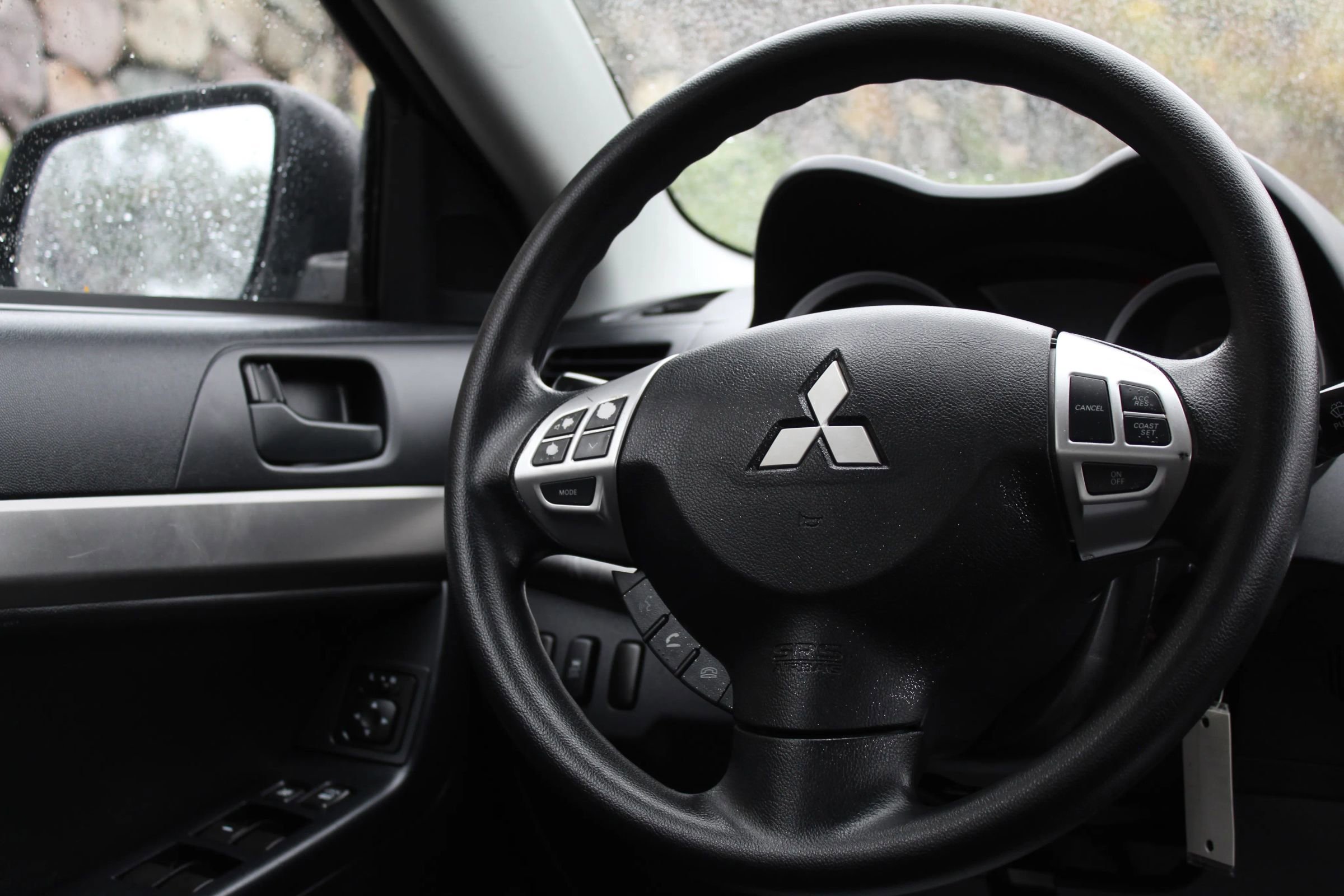 Used 2014 Mitsubishi Lancer SE image 20