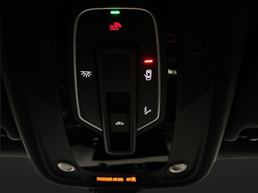 Used 2025 Audi RS 5 Sportback w/ Black Optic Carbon Package image 26