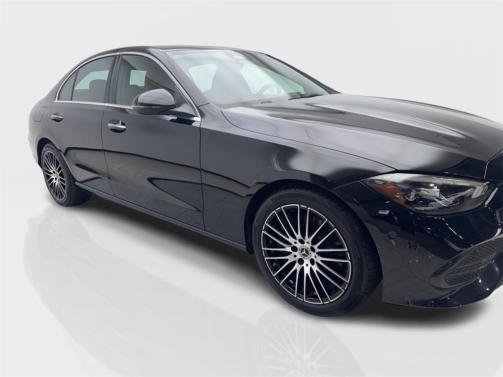Used 2025 Mercedes-Benz C 300 Sedan image 12