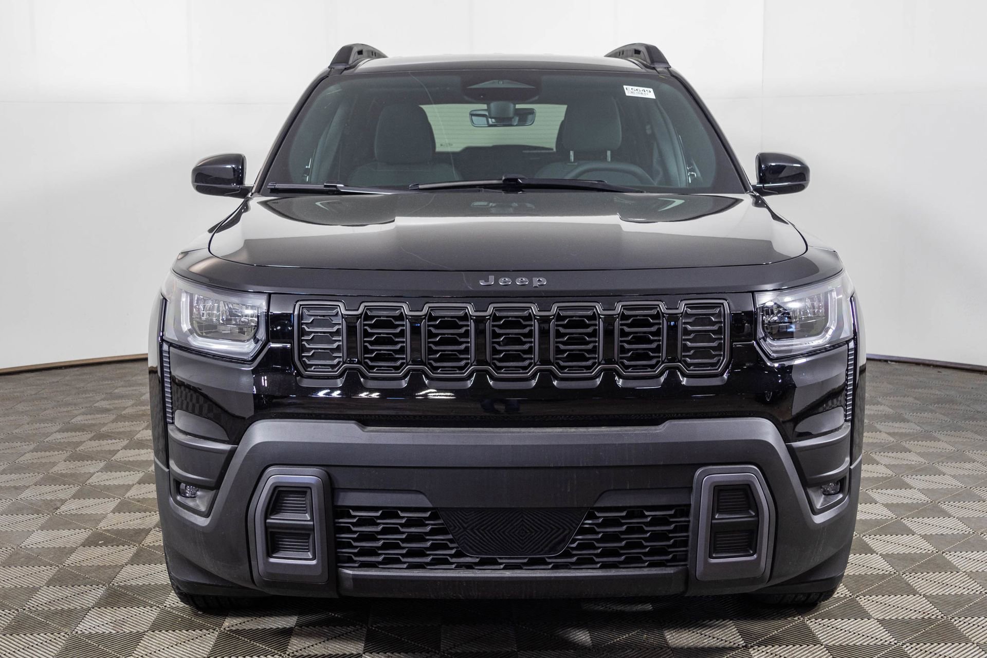 New 2026 Jeep Cherokee Laredo image 9