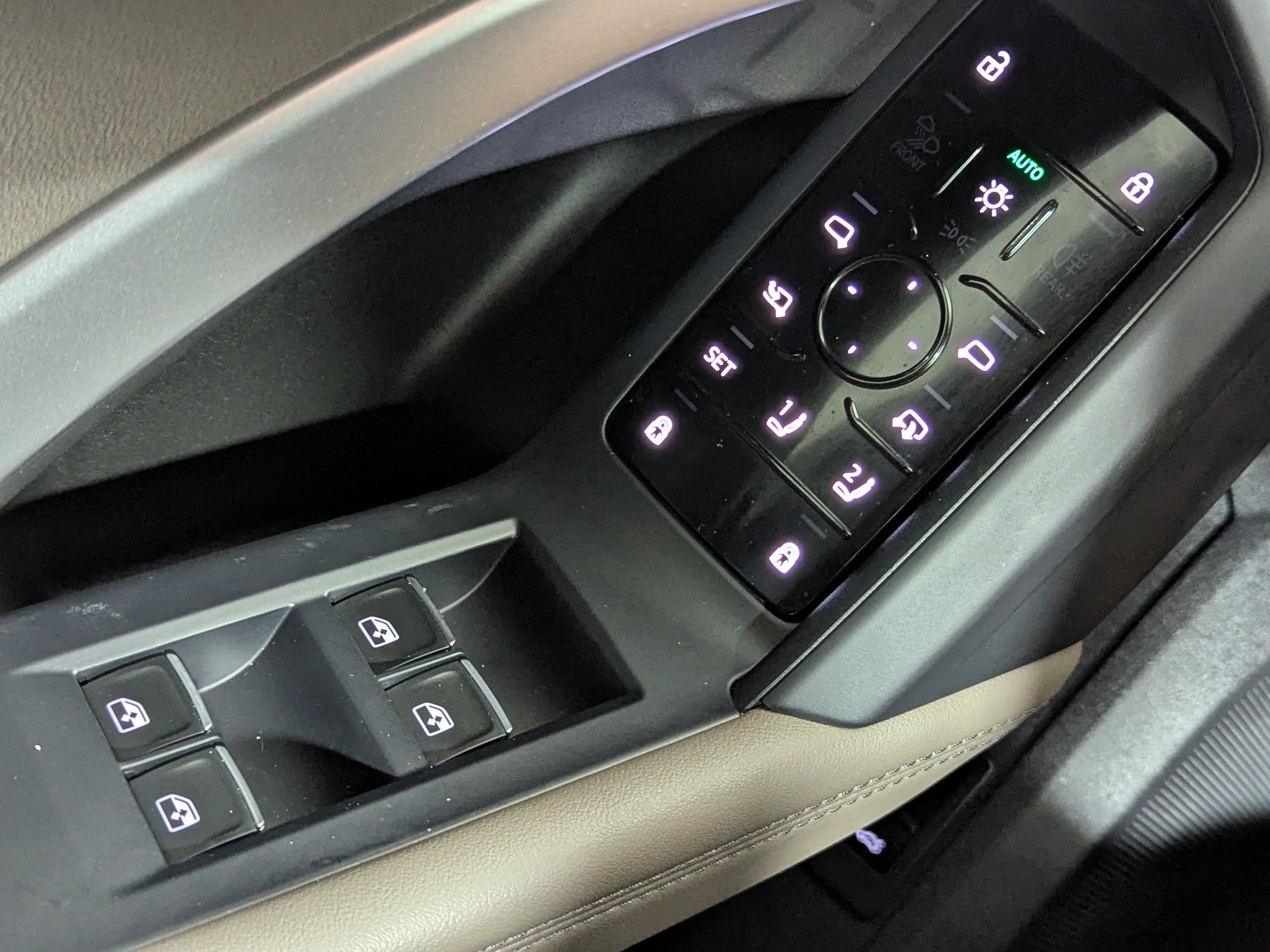 Certified 2025 Audi Q5 Premium w/ Convenience Package image 23