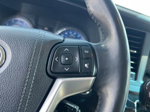 Used 2015 Toyota Sienna Limited Premium image 14