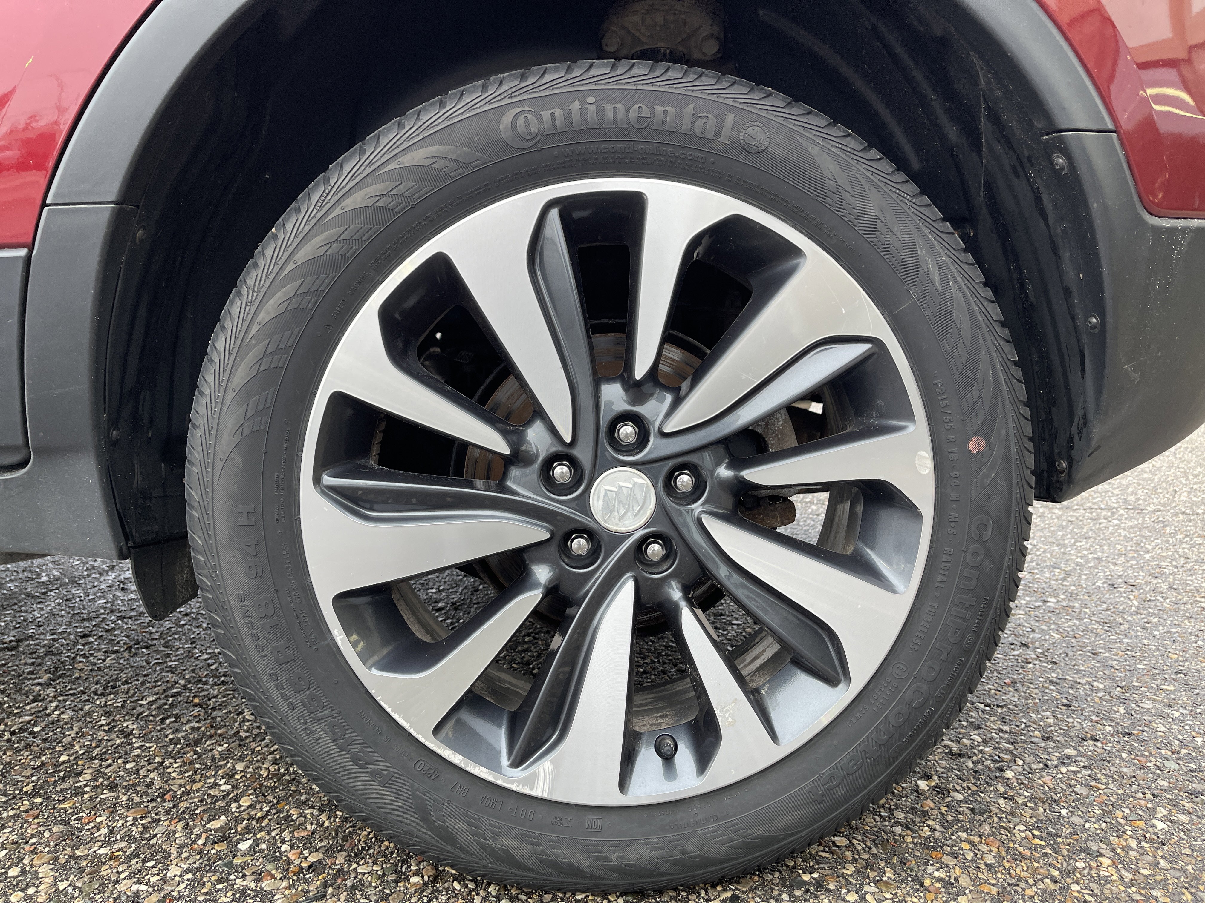 Used 2021 Buick Encore Preferred AWD/4WD image 21