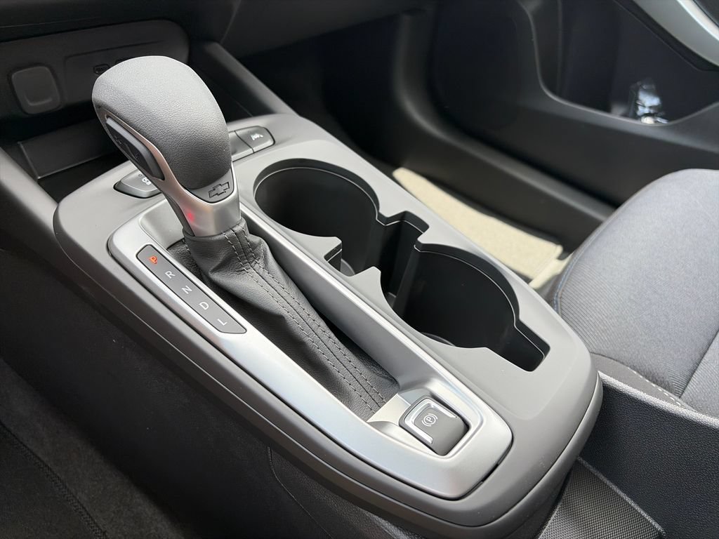 New 2026 Chevrolet Trax LS FWD image 19