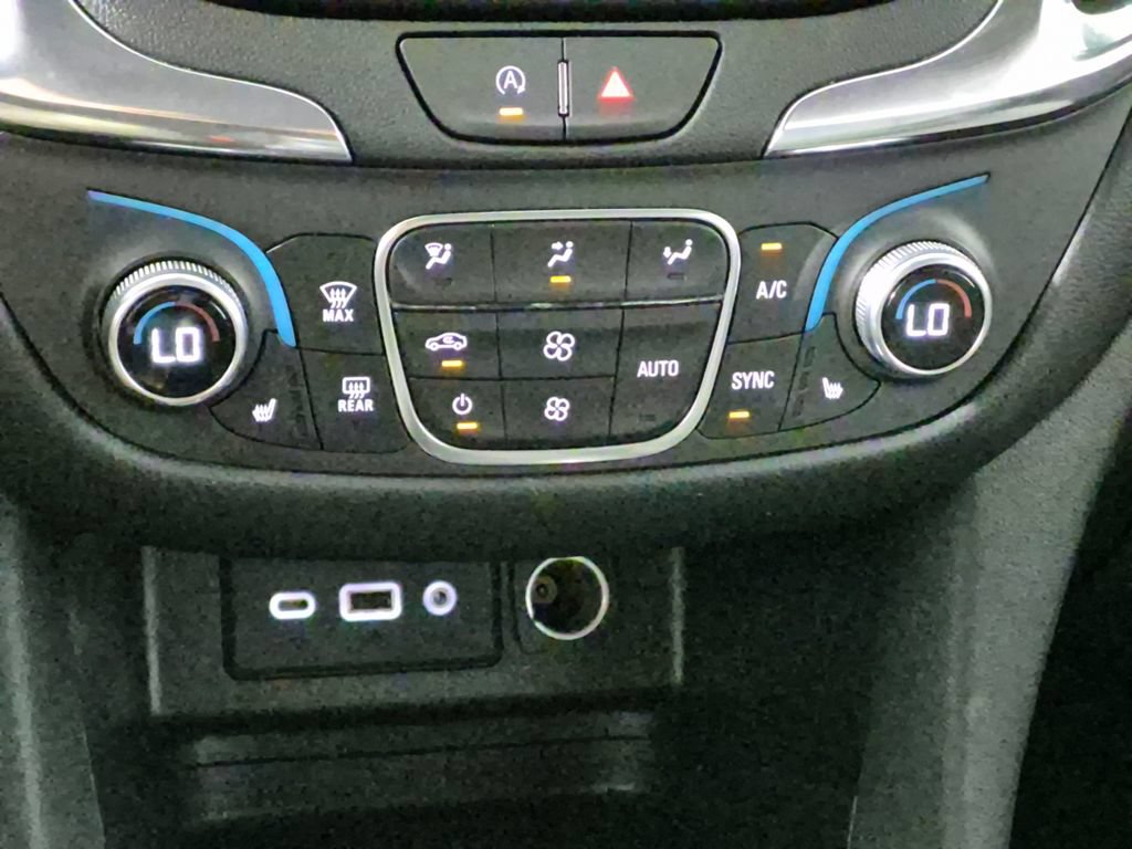 Certified 2024 Chevrolet Equinox LT FWD image 21