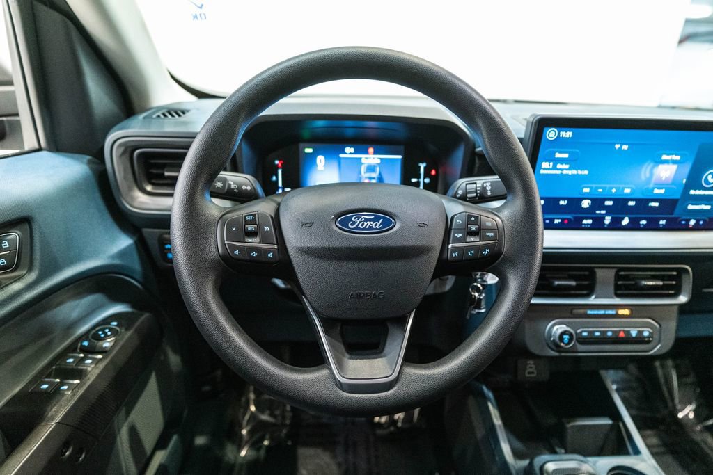 Used 2025 Ford Maverick XL FWD image 17